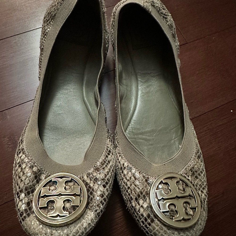 Tory Burch flats